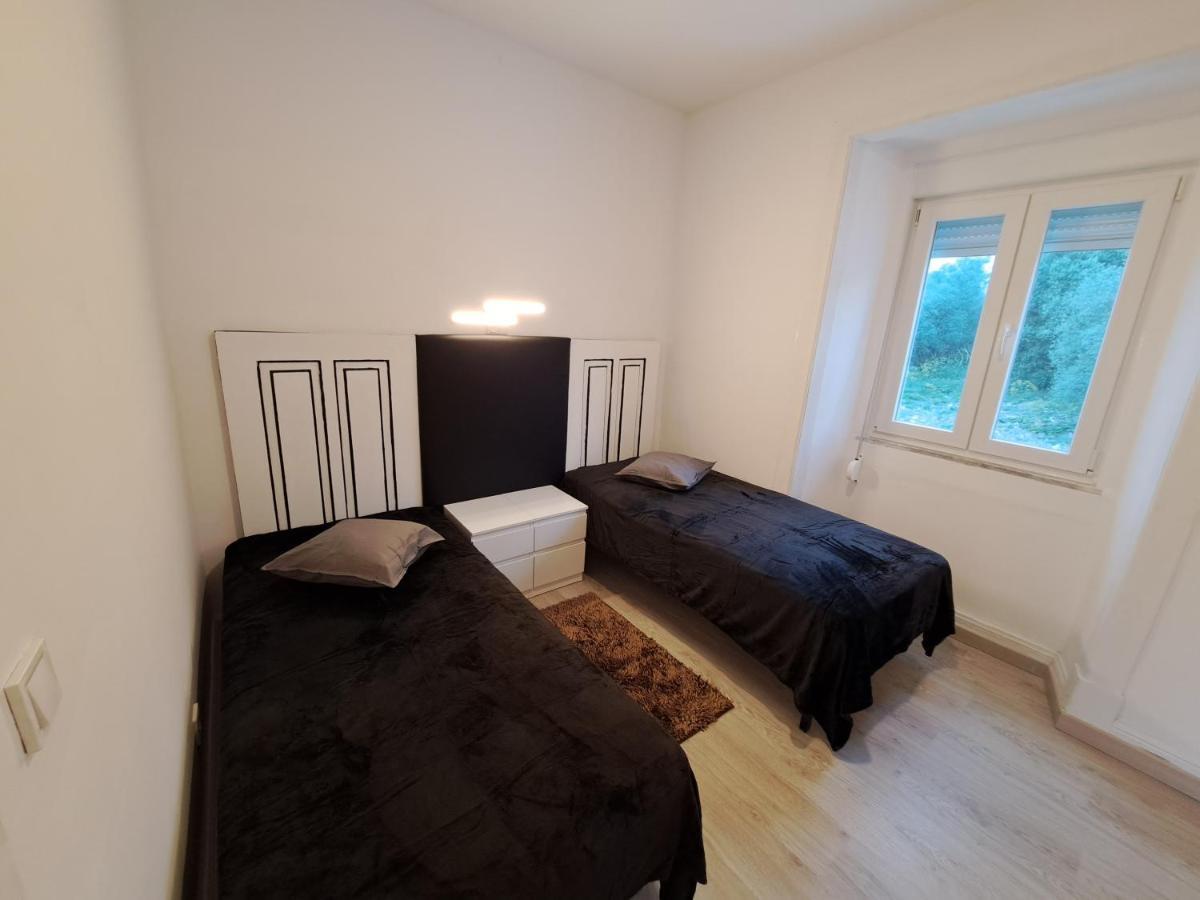 Guest Daires Coimbra Luaran gambar