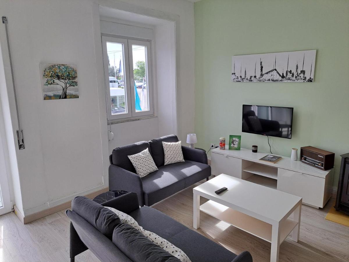 Guest Daires Coimbra Luaran gambar
