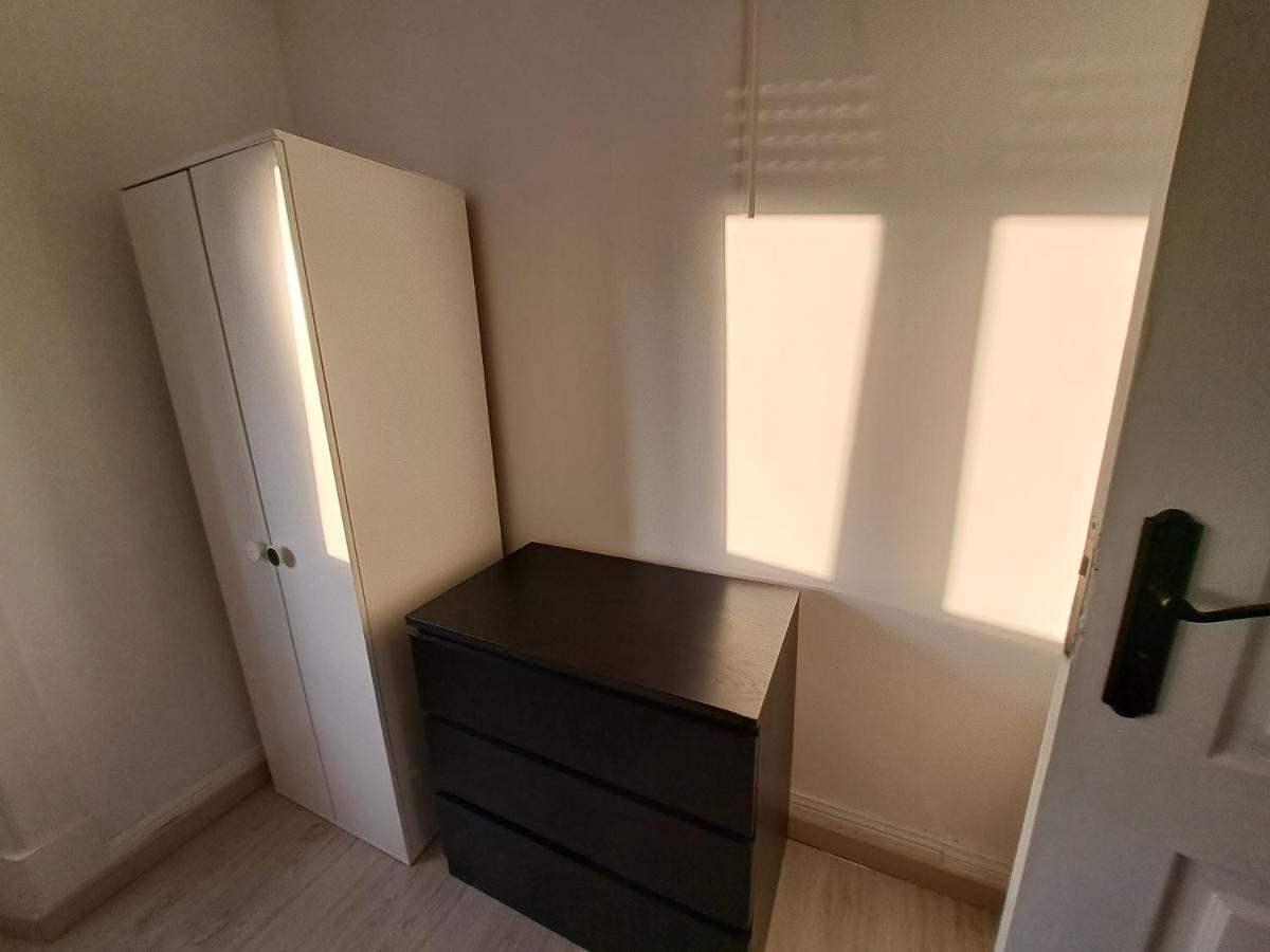 Guest Daires Coimbra Luaran gambar