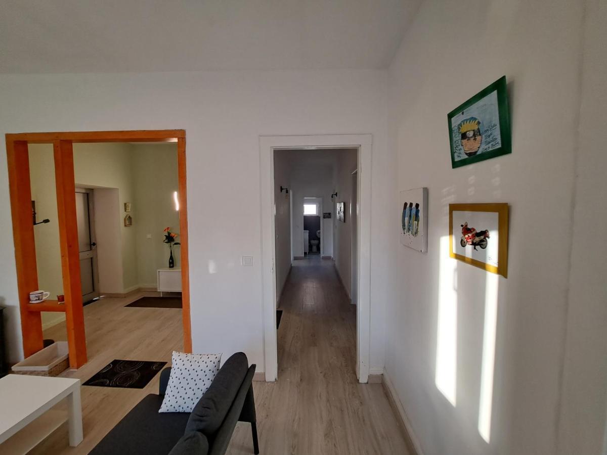 Guest Daires Coimbra Luaran gambar